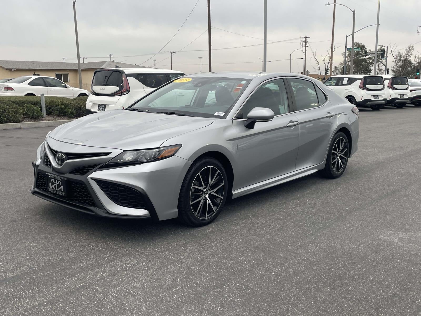 2023 Toyota Camry SE