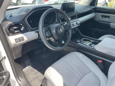 2023 Honda Pilot LX