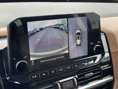 2023 Nissan Pathfinder Platinum