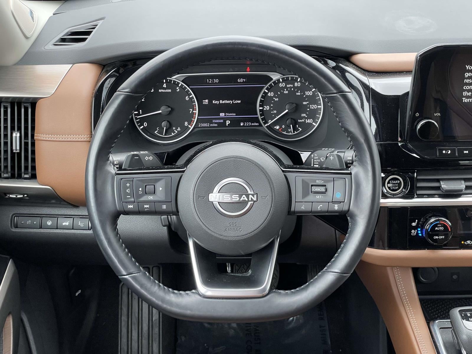 2023 Nissan Pathfinder Platinum