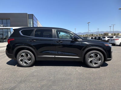 2022 Hyundai Santa Fe SE