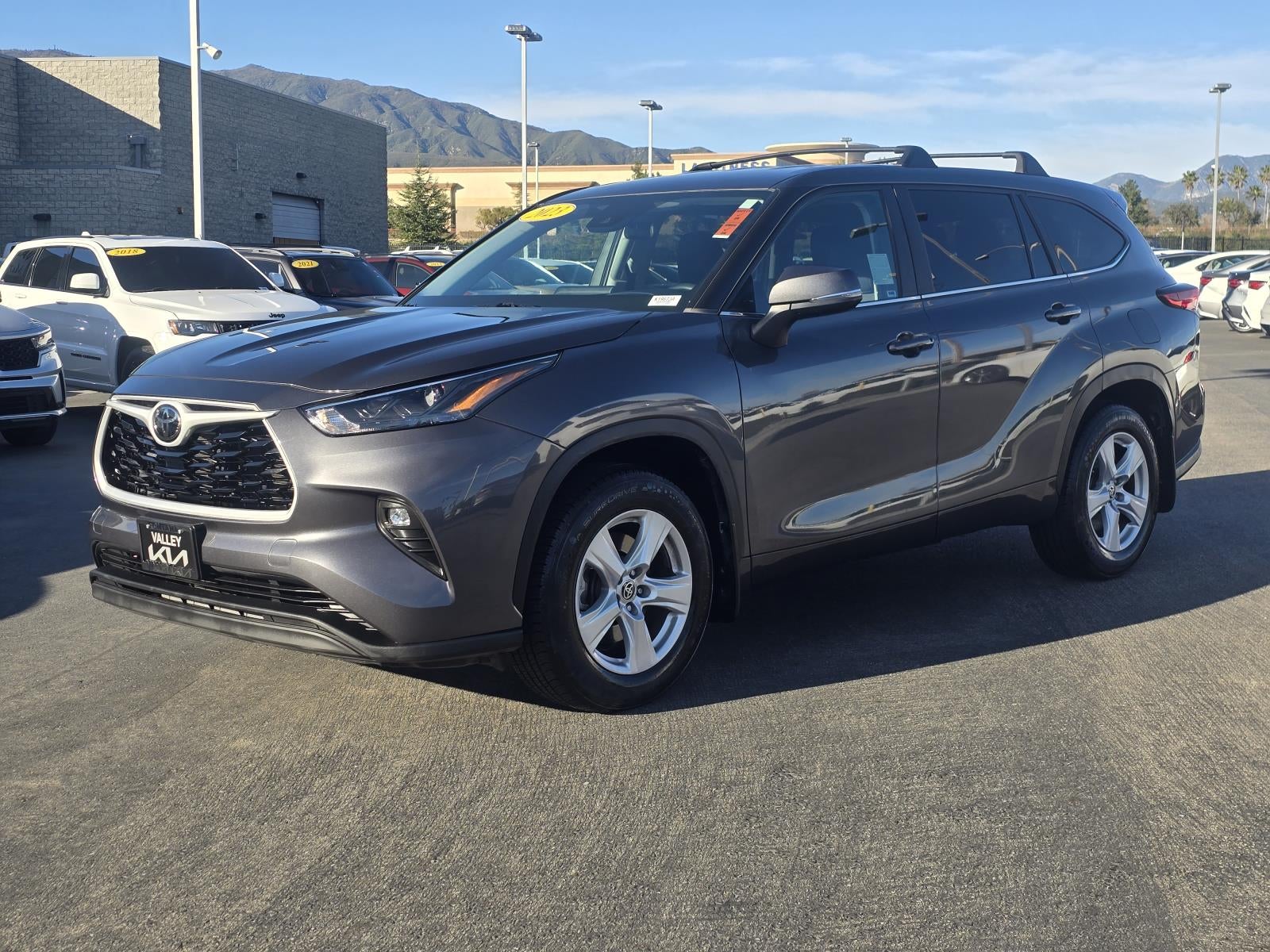 2023 Toyota Highlander LE
