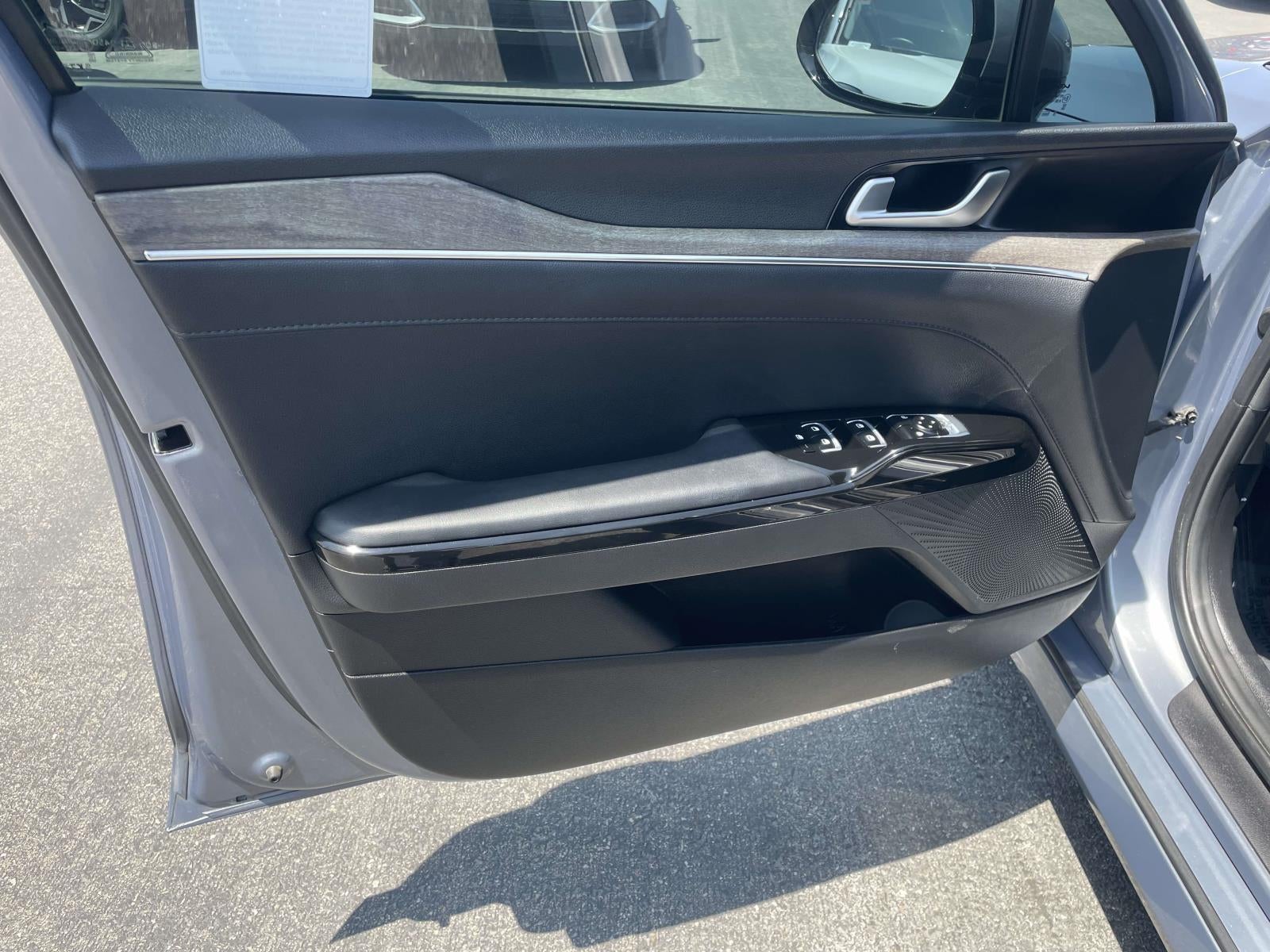 2023 Kia K5 EX