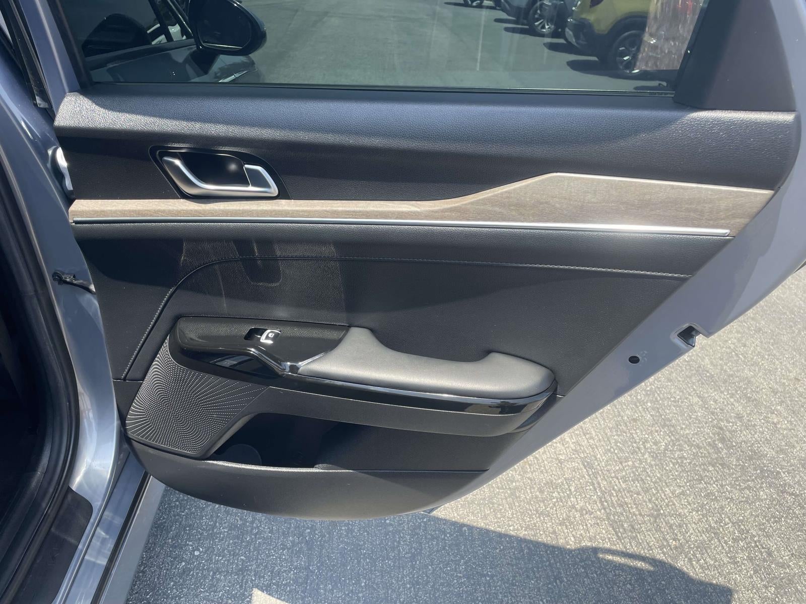 2023 Kia K5 EX