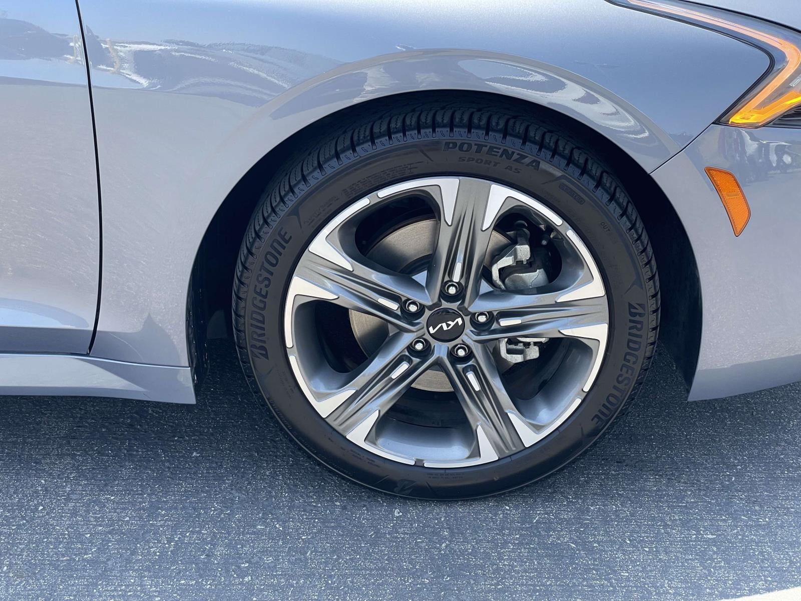 2023 Kia K5 EX