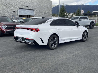 2022 Kia K5 EX