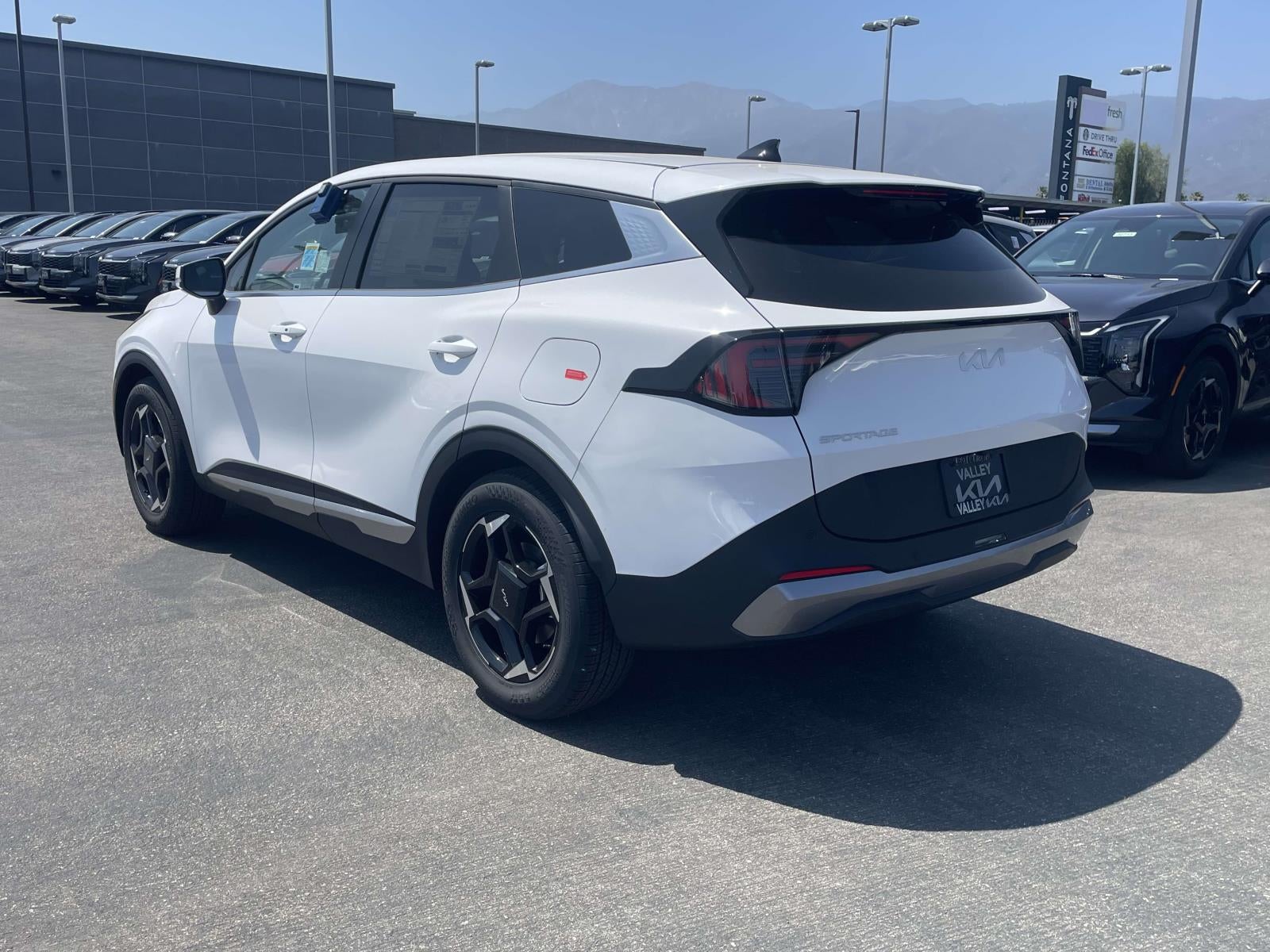 2026 Kia Sportage EX