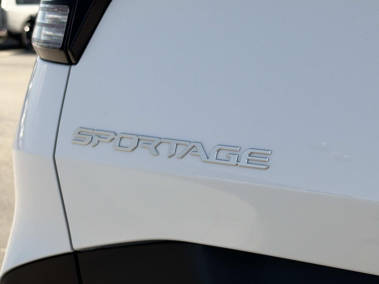 2025 Kia Sportage EX