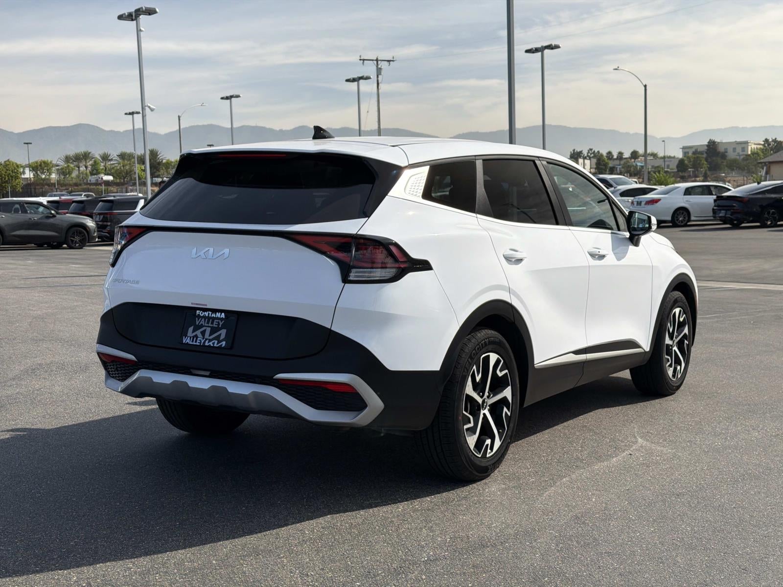 2025 Kia Sportage EX