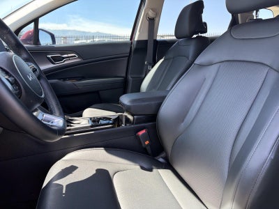 2025 Kia Sportage SX