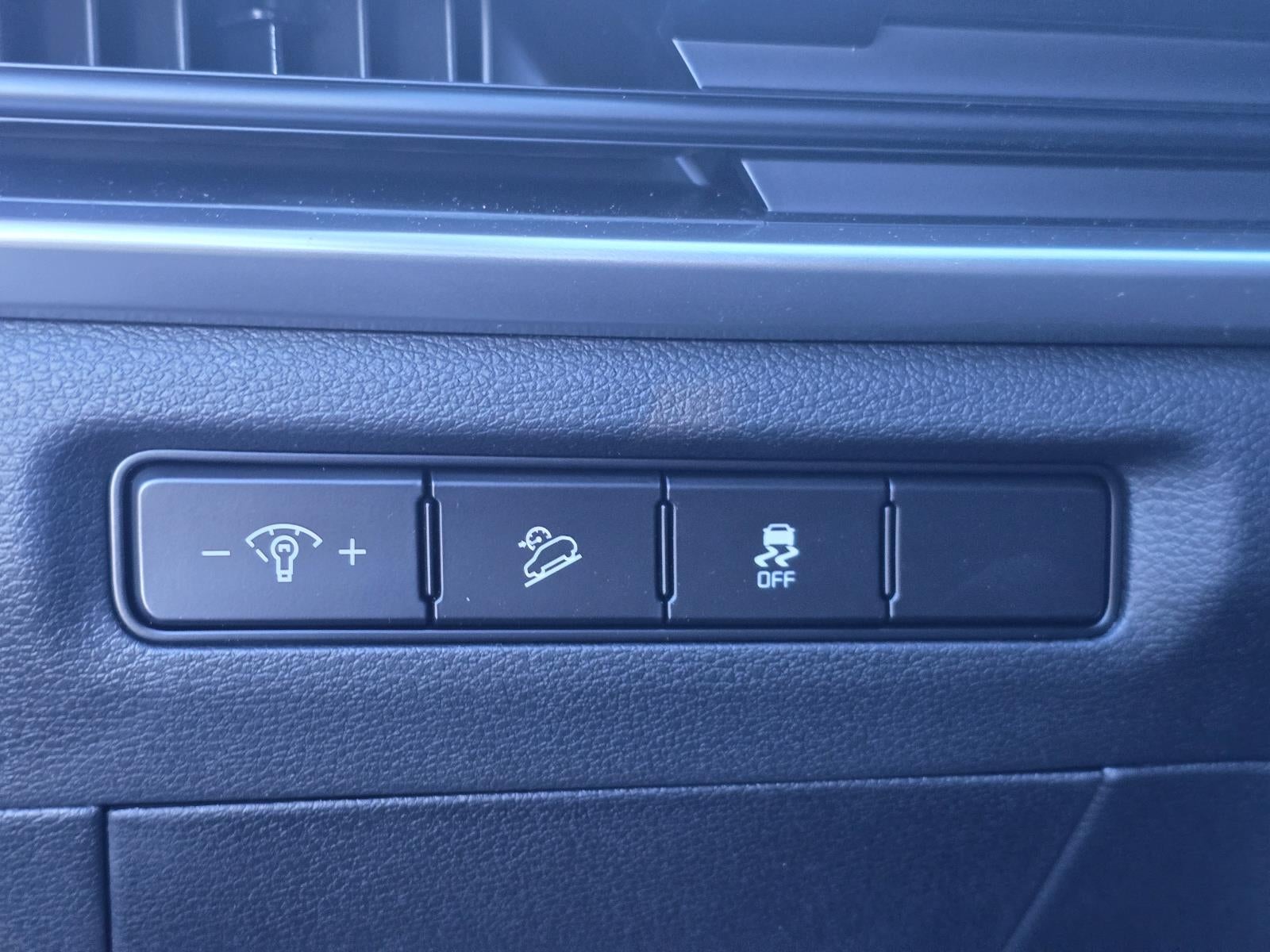 2025 Kia Telluride LX