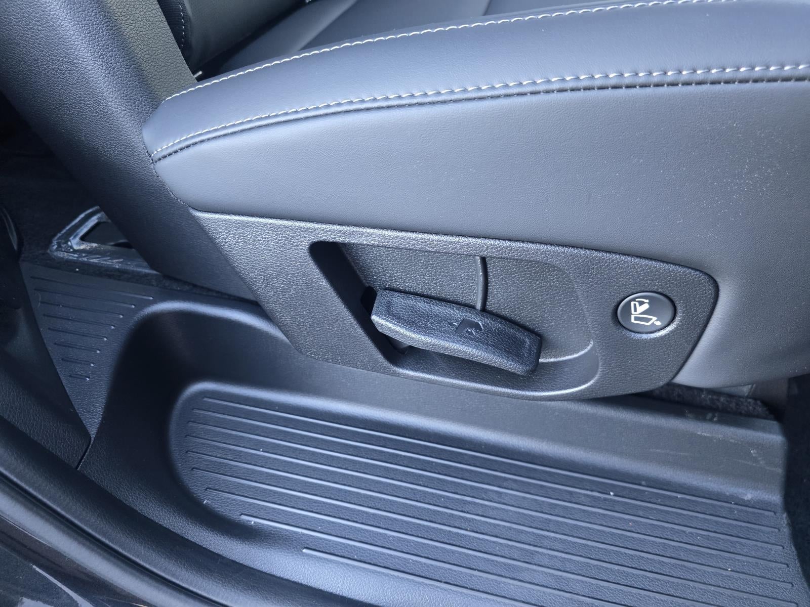 2025 Kia Telluride LX