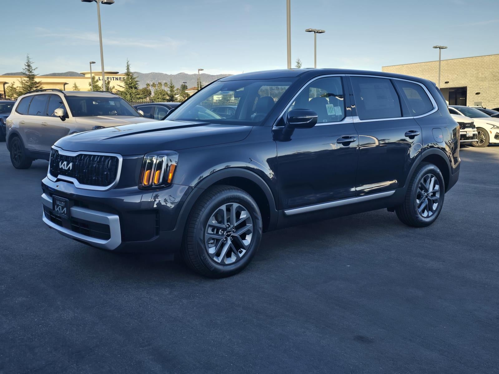 2025 Kia Telluride LX