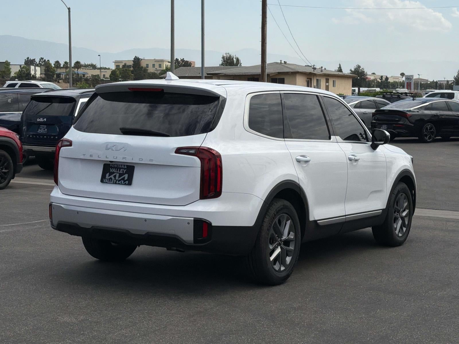 2024 Kia Telluride LX