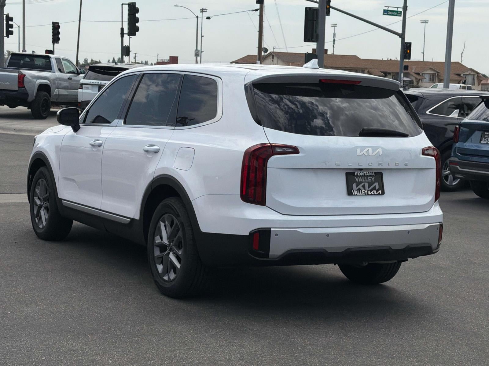 2024 Kia Telluride LX