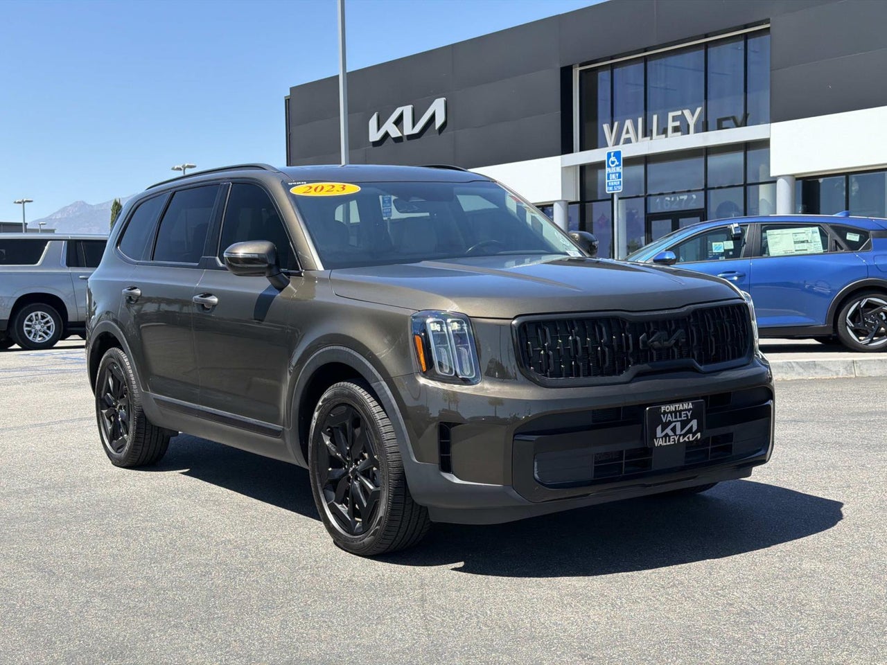 2023 Kia Telluride EX — photo 1 of 24