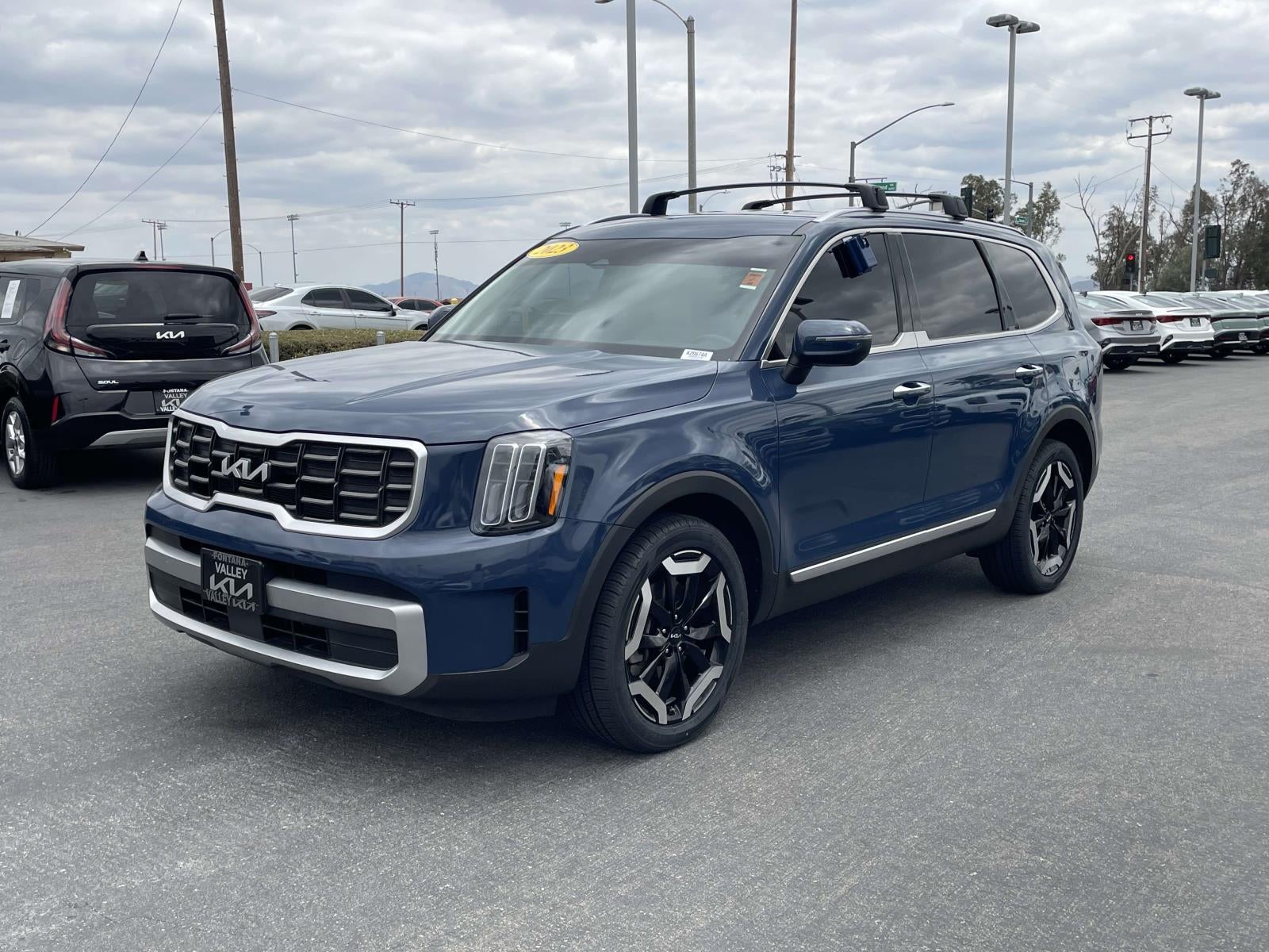 2023 Kia Telluride S