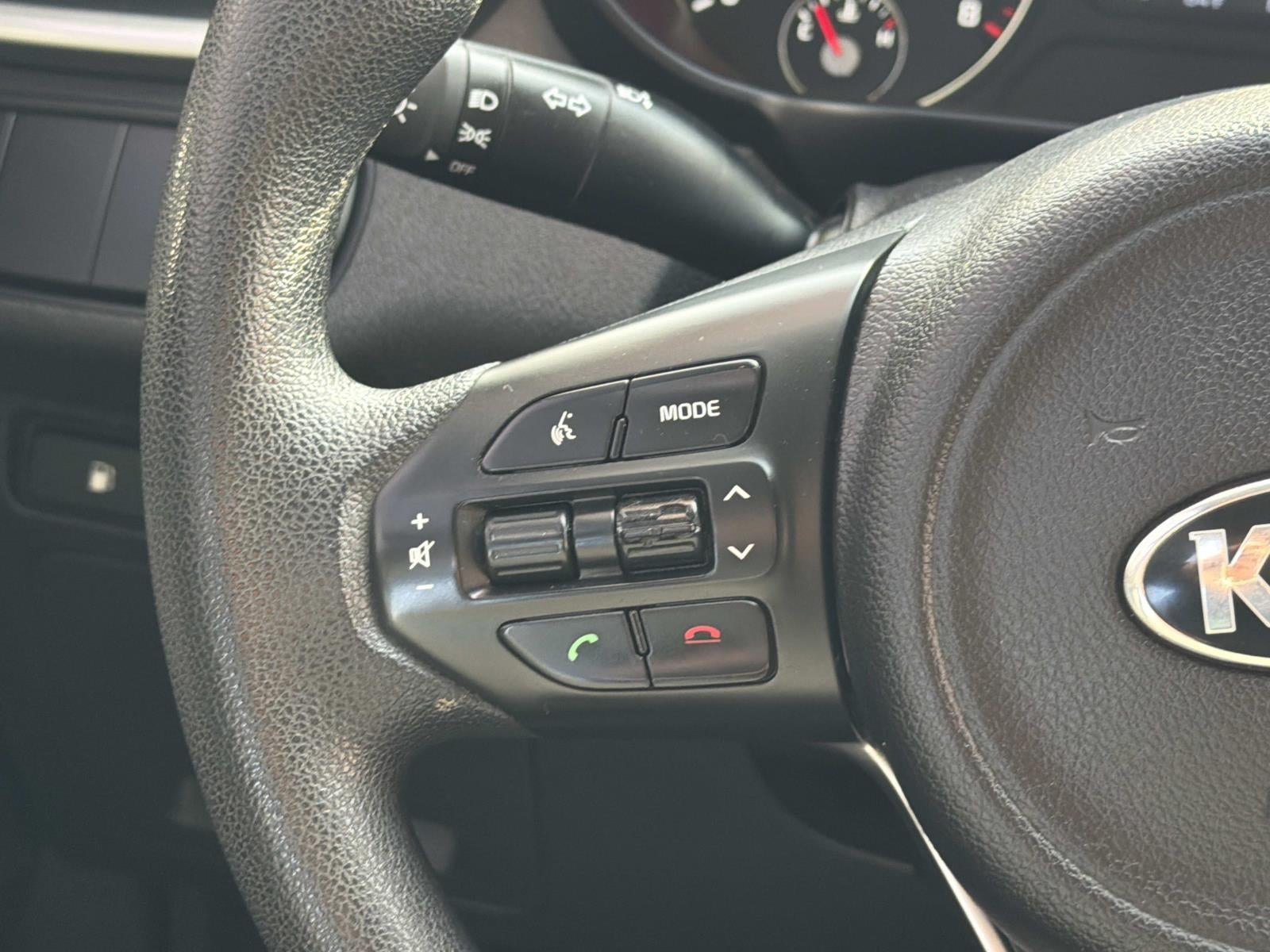 2016 Kia Sorento L