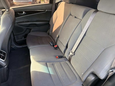 2016 Kia Sorento L