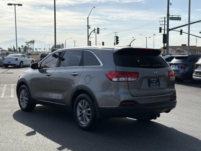 2016 Kia Sorento L