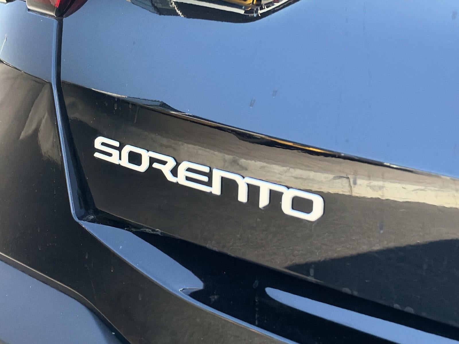 2025 Kia Sorento LX