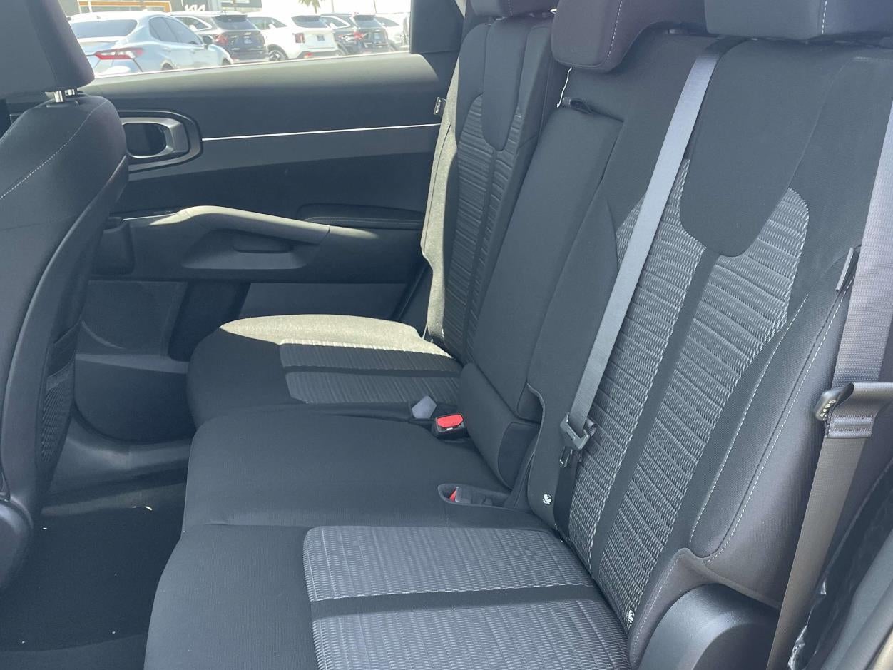 2026 Kia Sorento LX