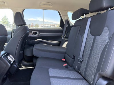 2024 Kia Sorento LX