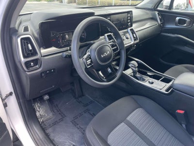 2023 Kia Sorento LX