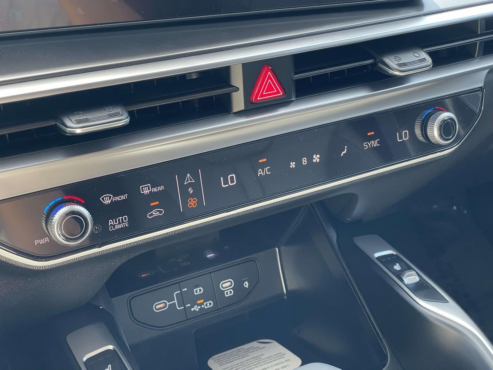2026 Kia Sorento Base