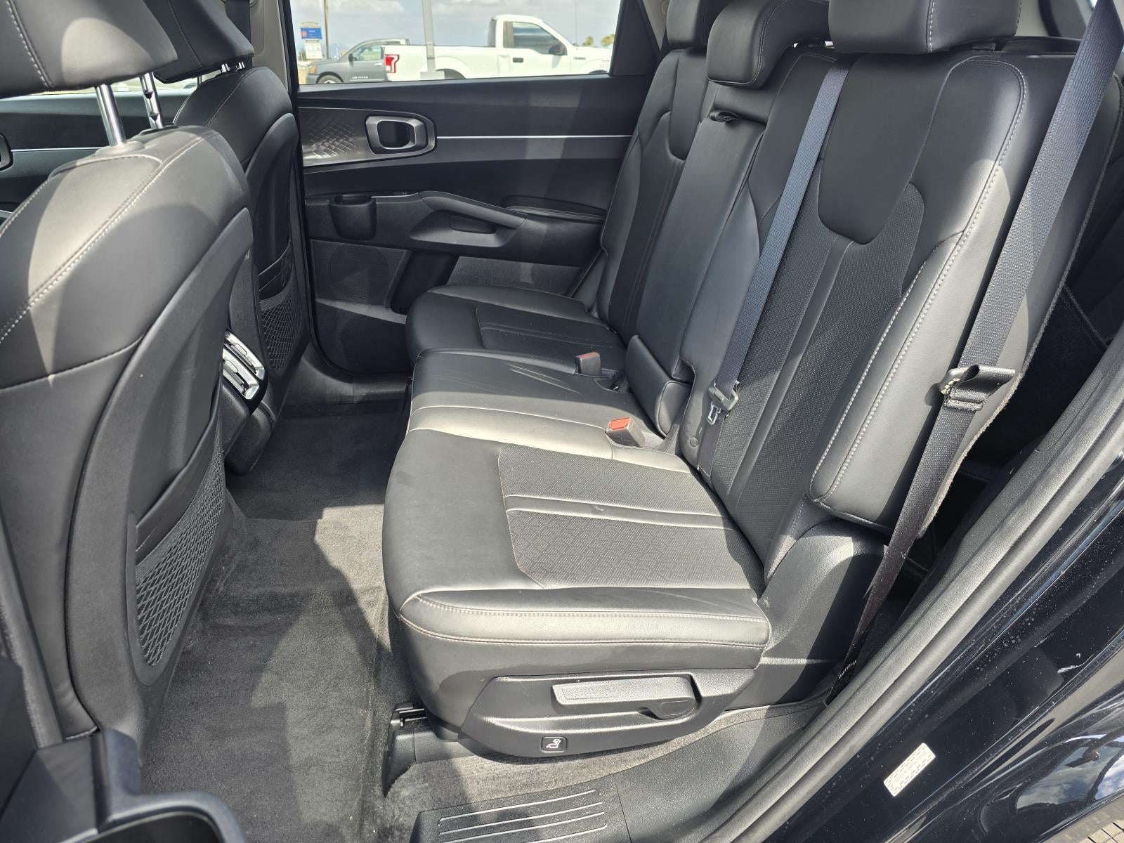 2023 Kia Sorento S