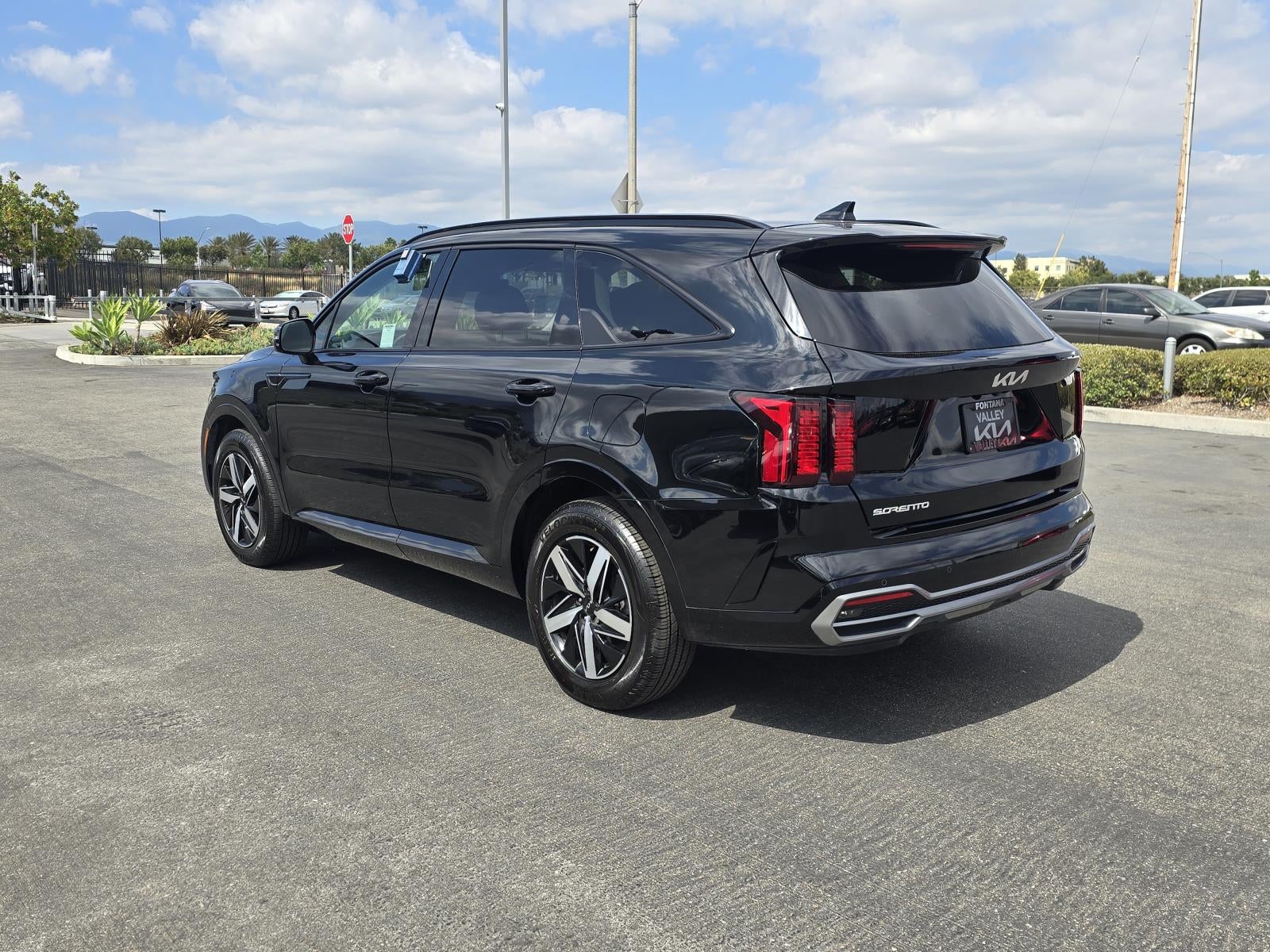 2023 Kia Sorento S