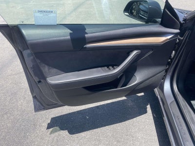 2023 Tesla Model 3 Base