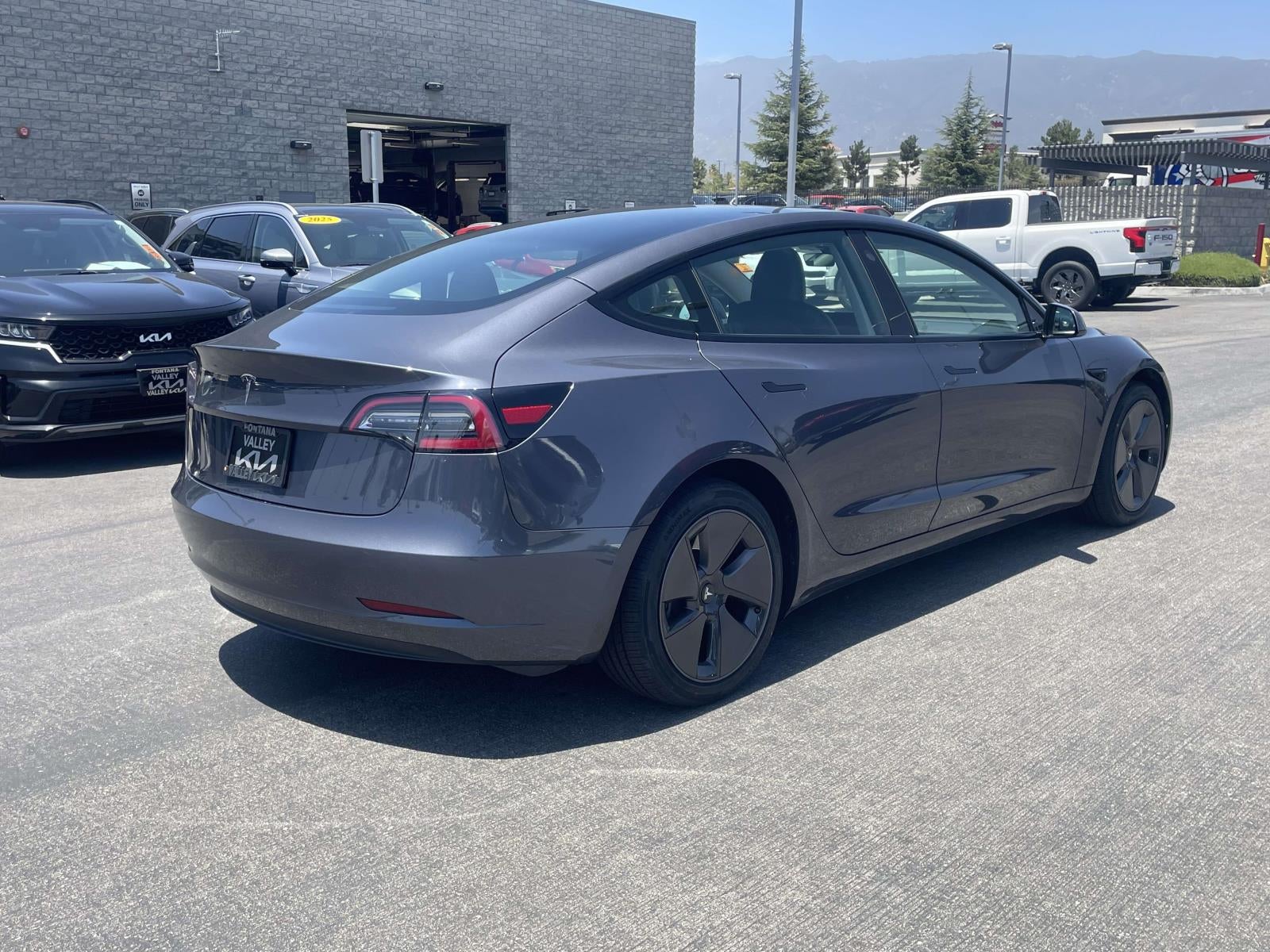 2023 Tesla Model 3 Base