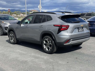 2025 Chevrolet TRAX LT