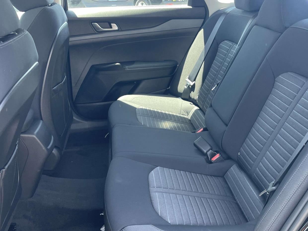 2026 Kia K5 LXS