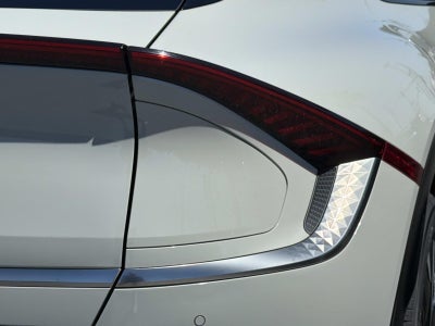2022 Kia EV6 Wind