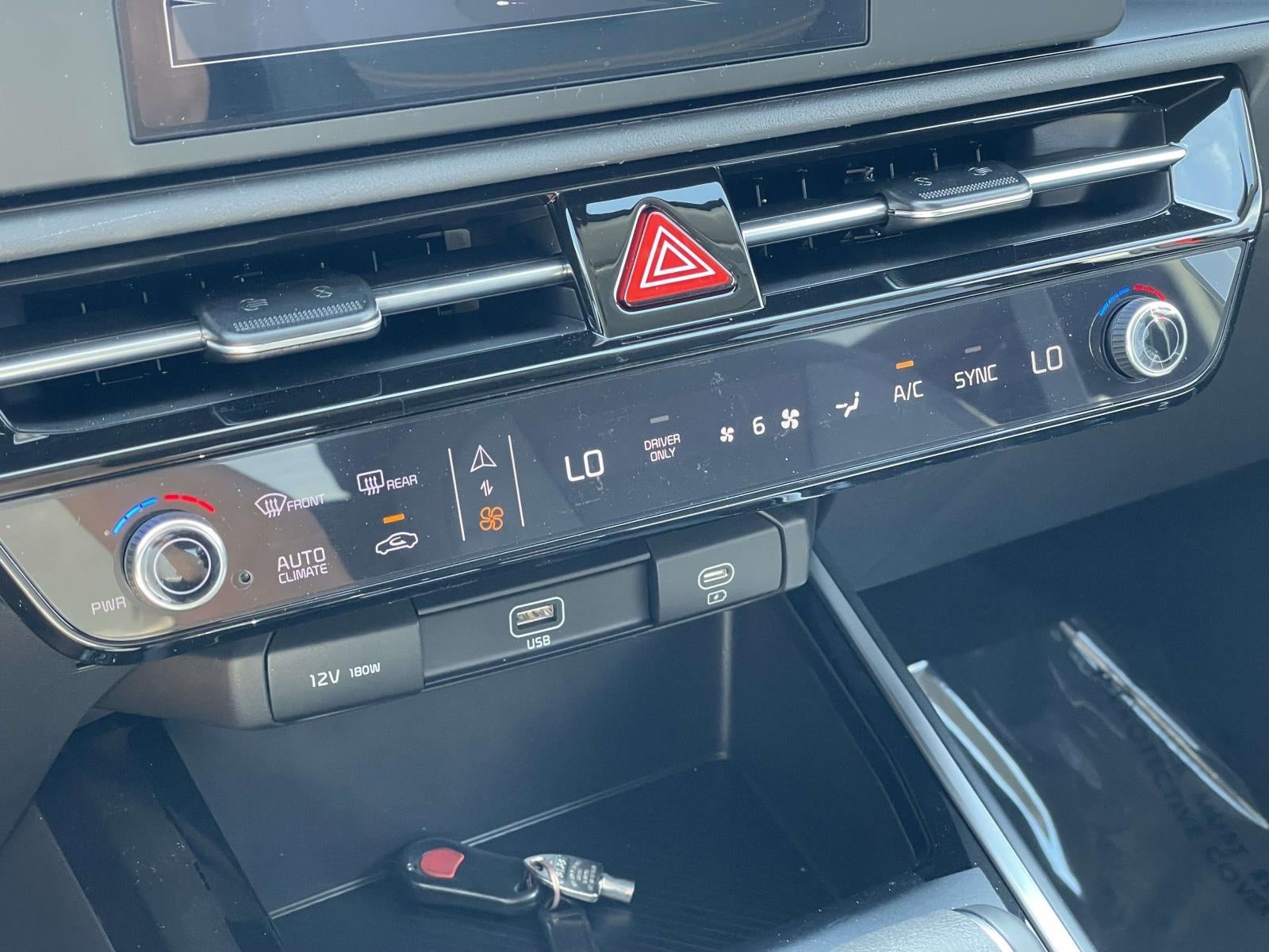 2026 Kia Niro LX