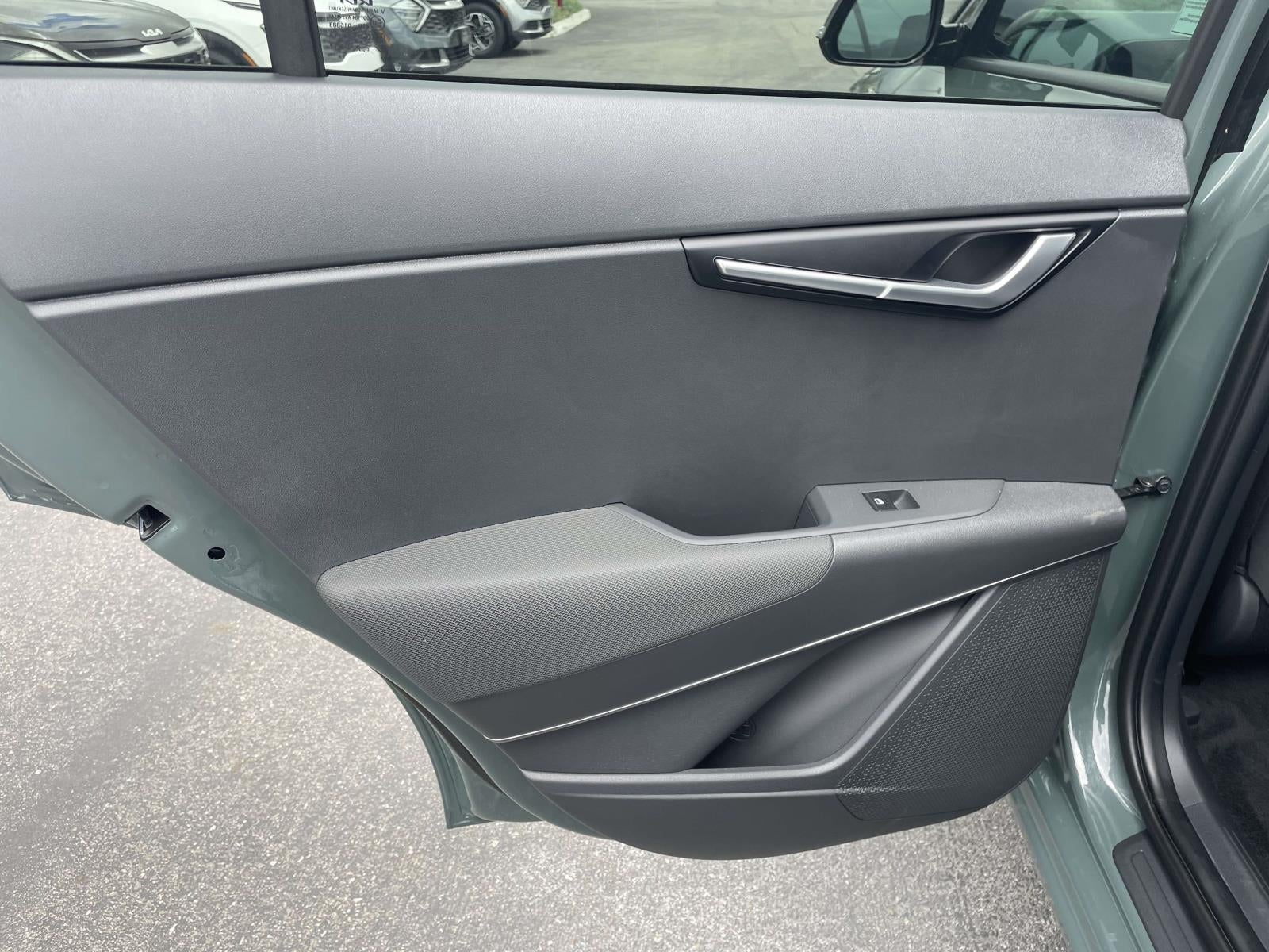 2025 Kia Niro EV Wind