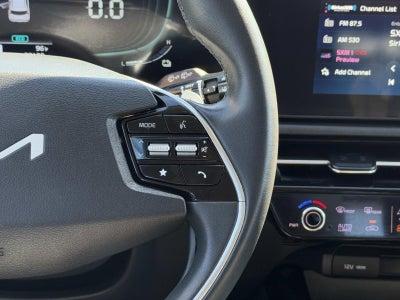 2023 Kia Niro EX Touring