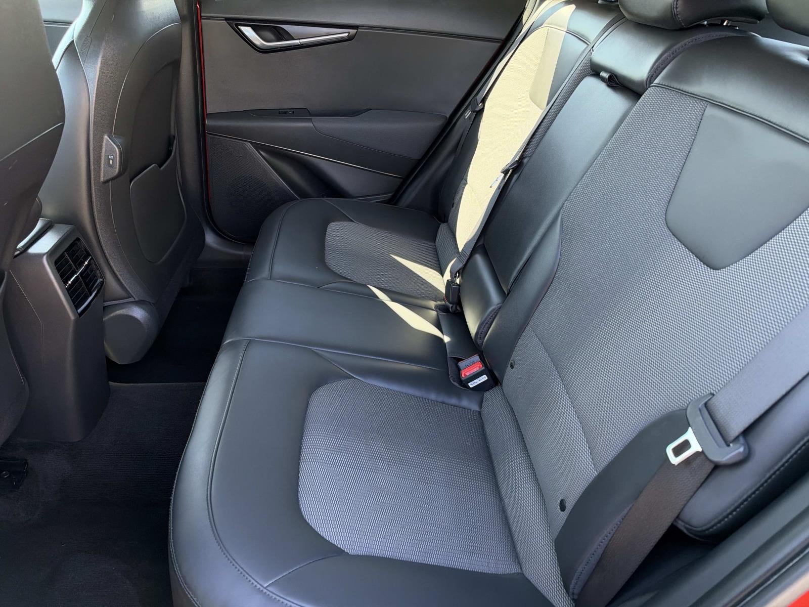 2023 Kia Niro EX Touring