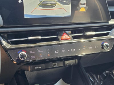 2024 Kia Niro SX Touring