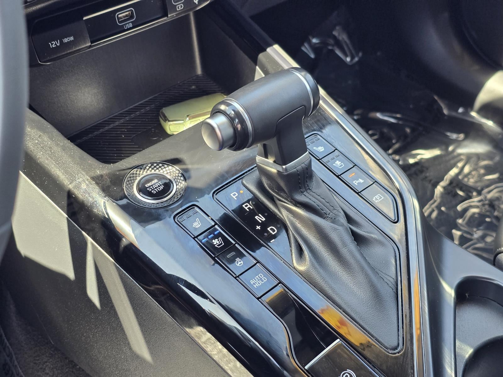 2024 Kia Niro SX Touring