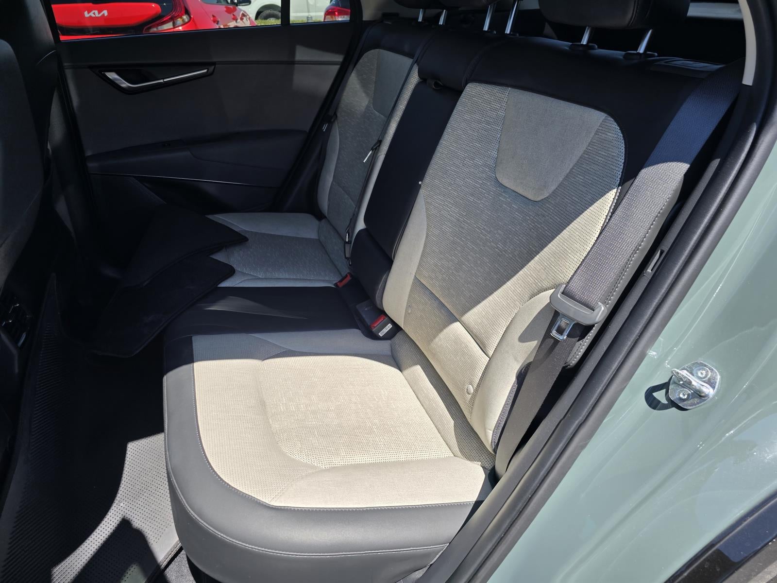 2024 Kia Niro SX Touring