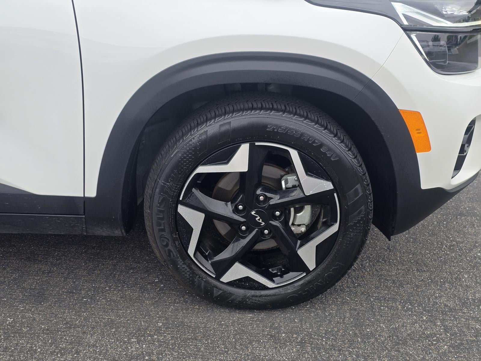 2025 Kia Seltos EX