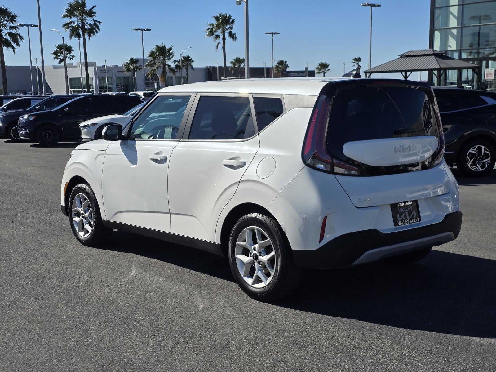 2024 Kia Soul LX