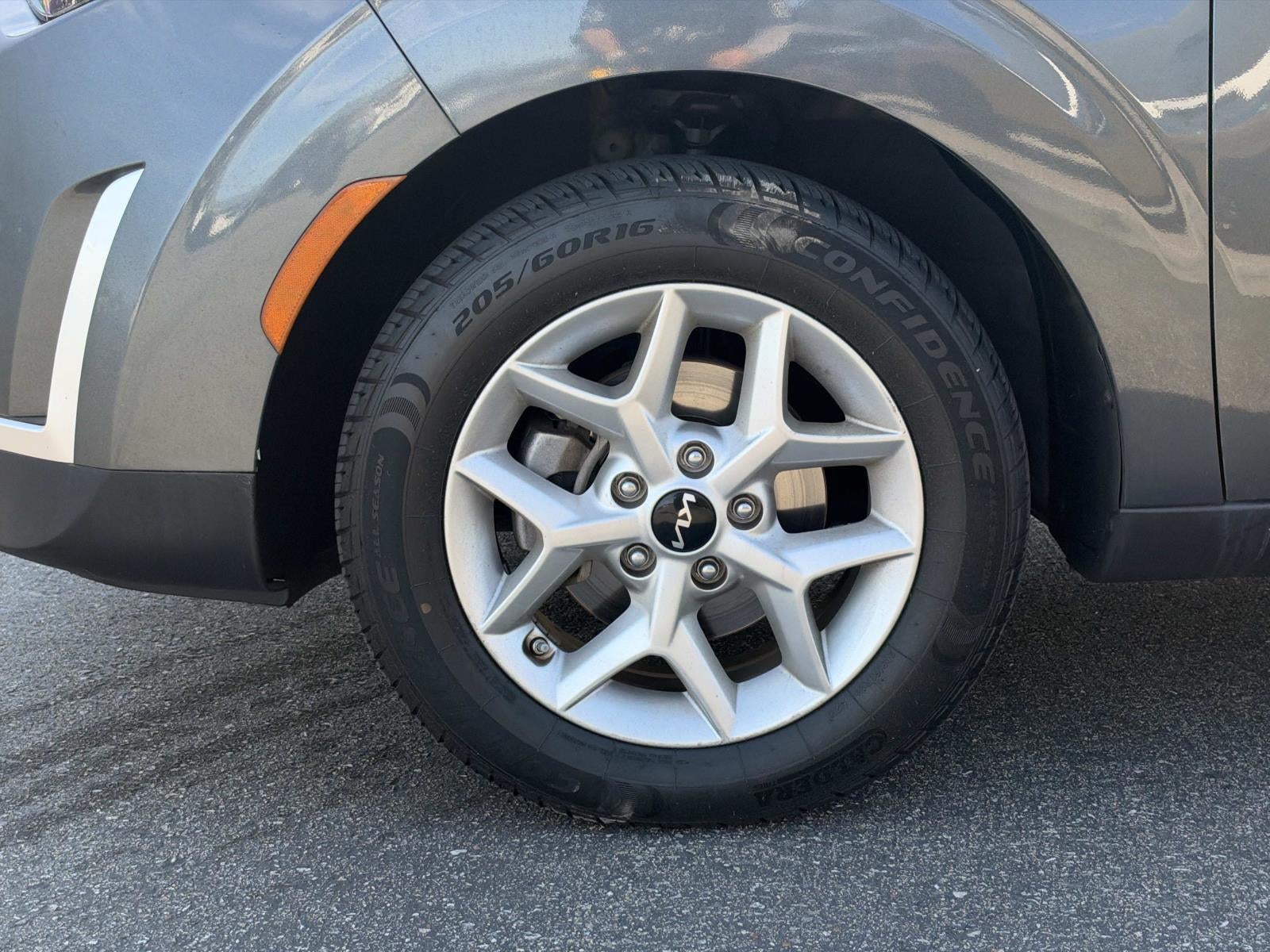 2023 Kia Soul LX