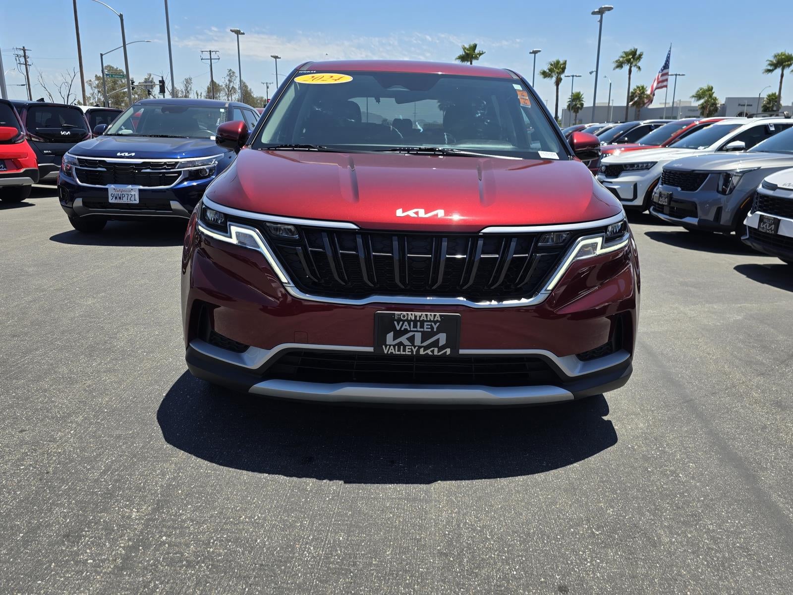 2024 Kia Carnival LX