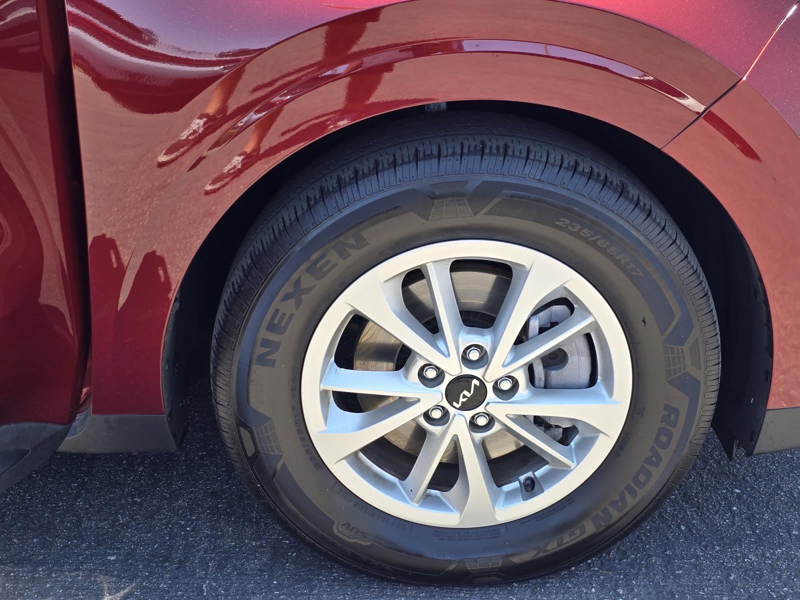 2024 Kia Carnival LX