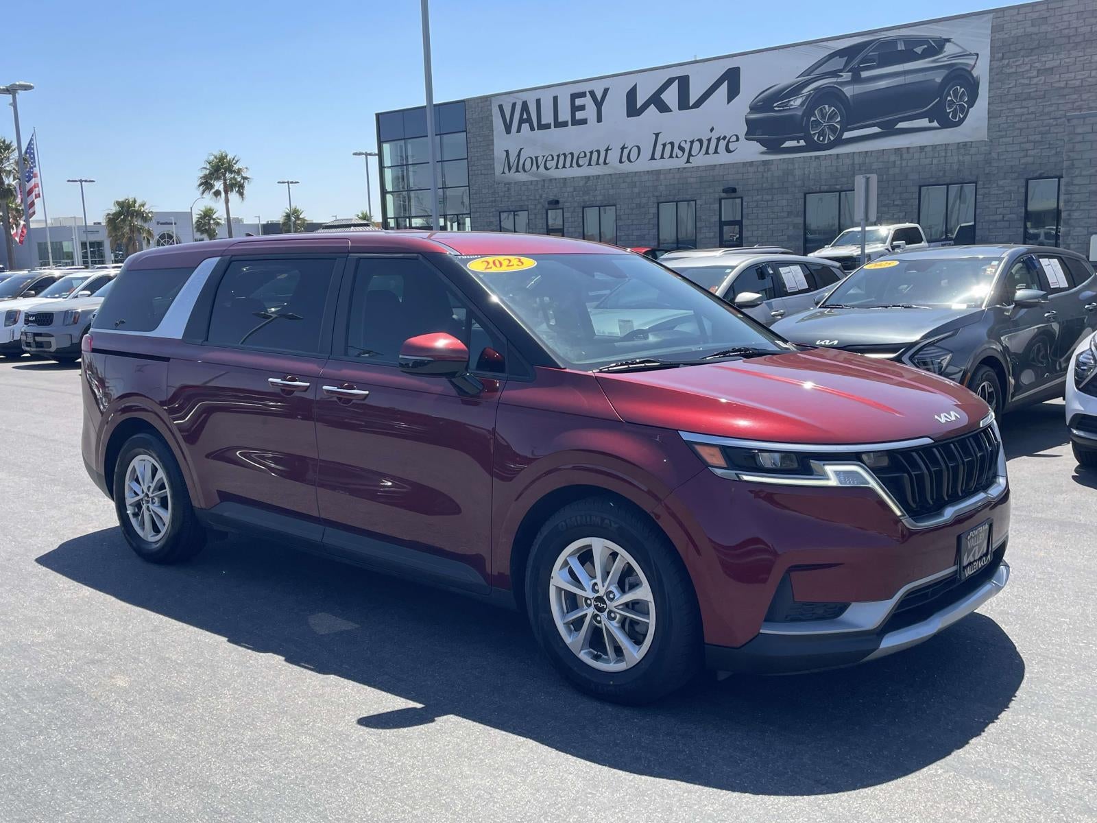 2023 Kia Carnival LX