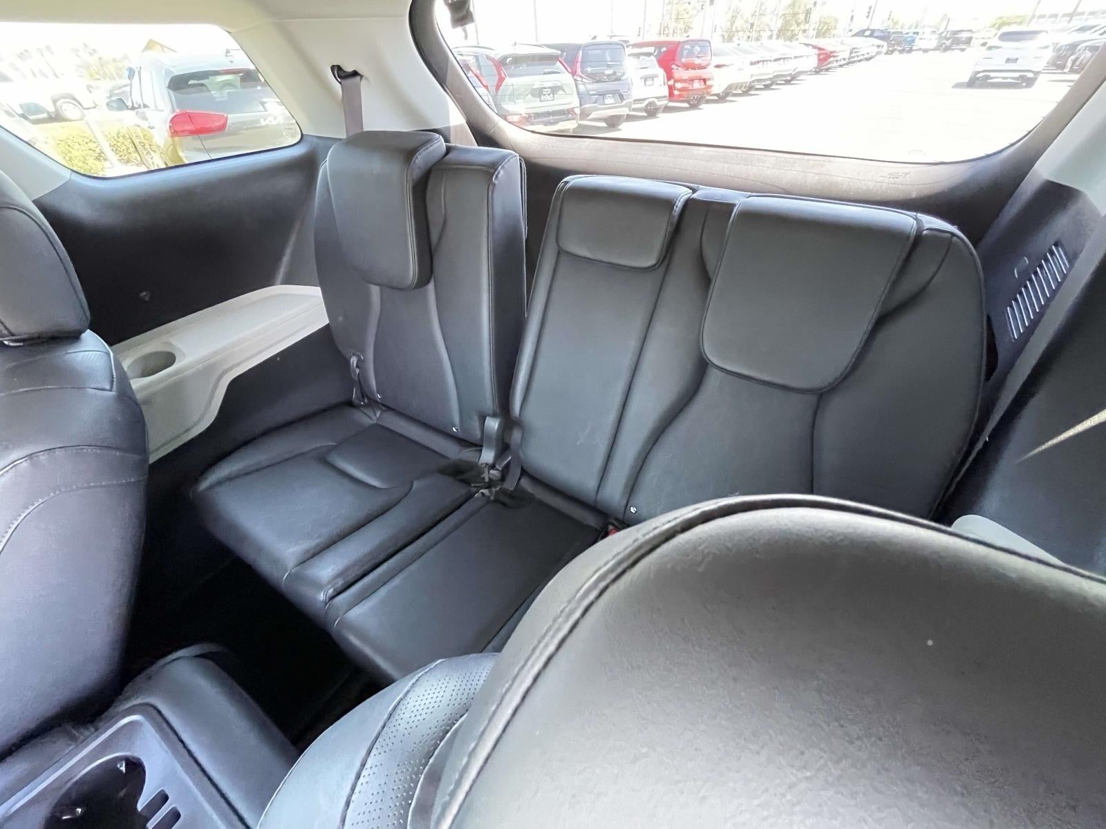 2023 Kia Carnival LX